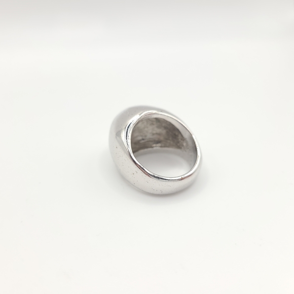 Silver Statement Ring - Picture 2 of 5